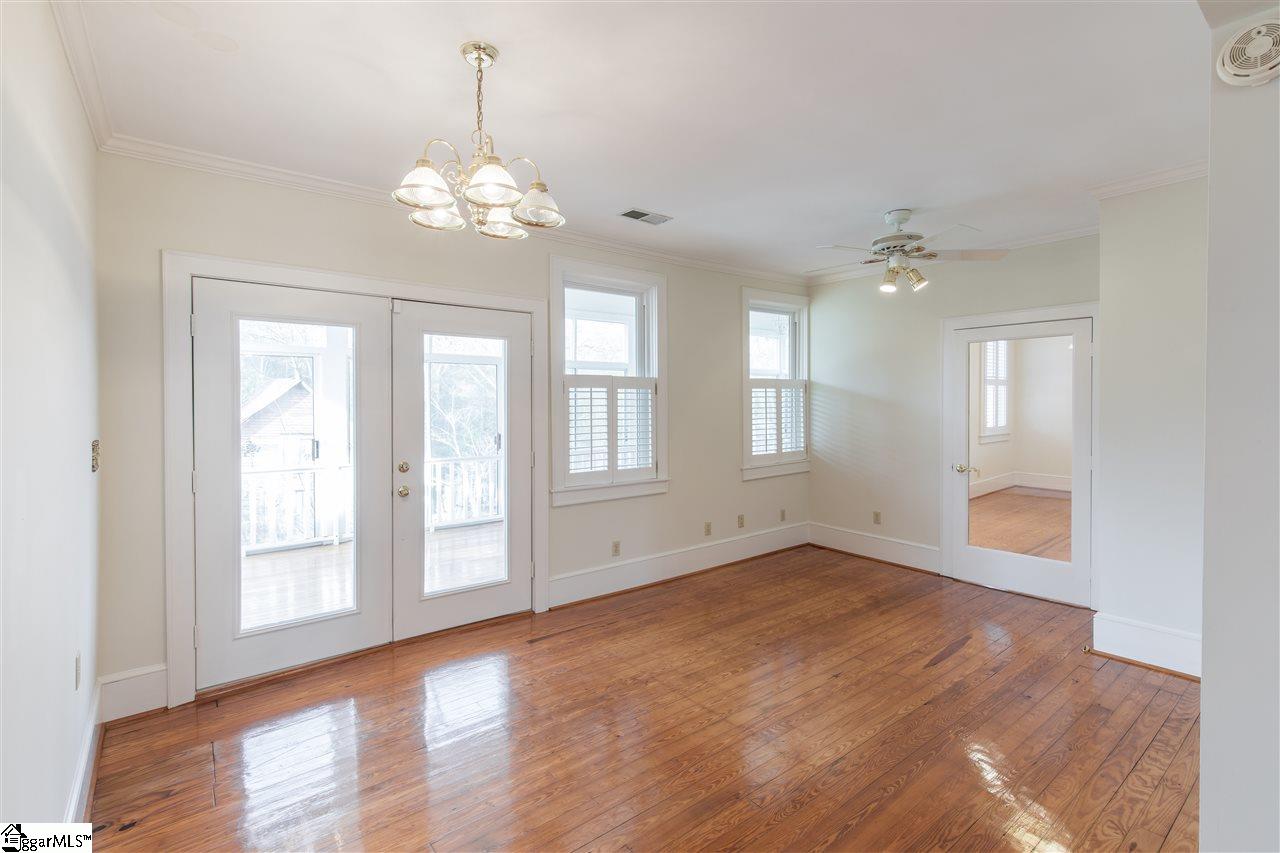 107 Cole Road Greenville, SC 29611 - Photo 14 of 33