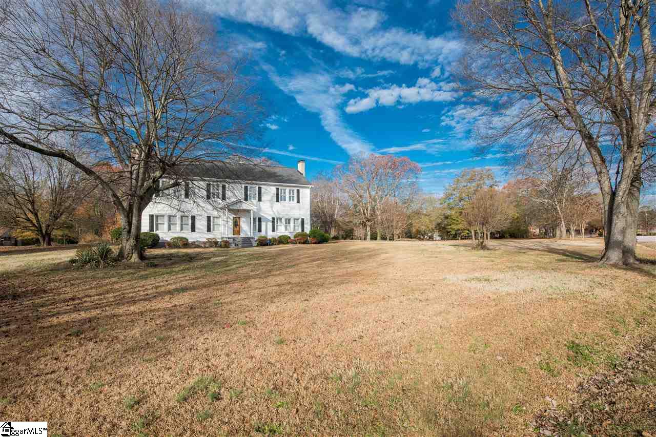 107 Cole Road Greenville, SC 29611 - Photo 30 of 33