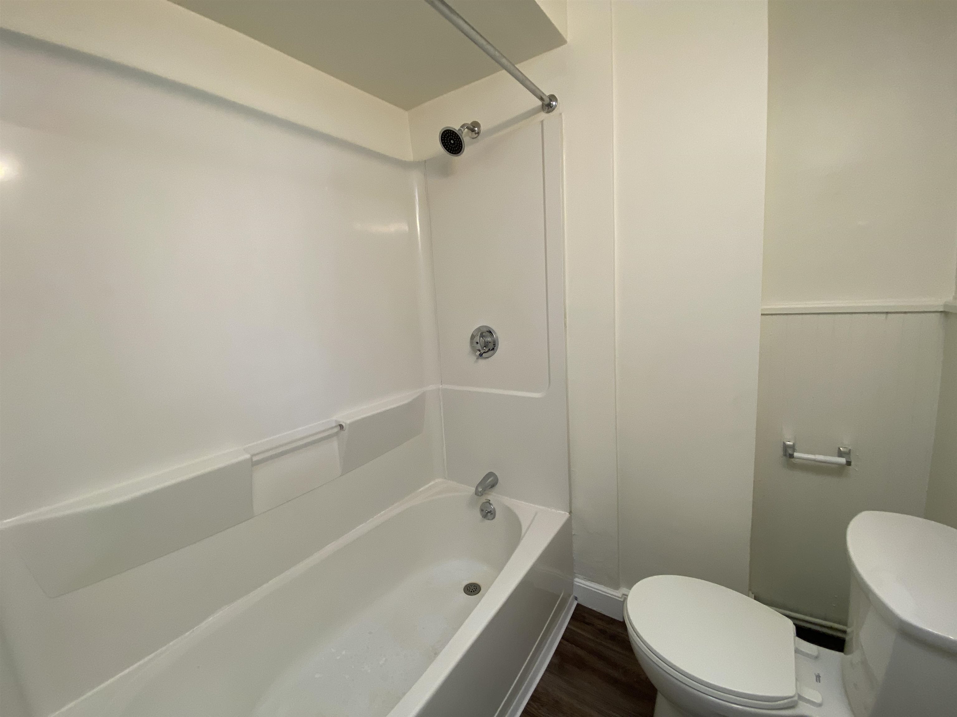 62 Ferry Street, Unit 1 Manchester, NH 03102 - Photo 4 of 5