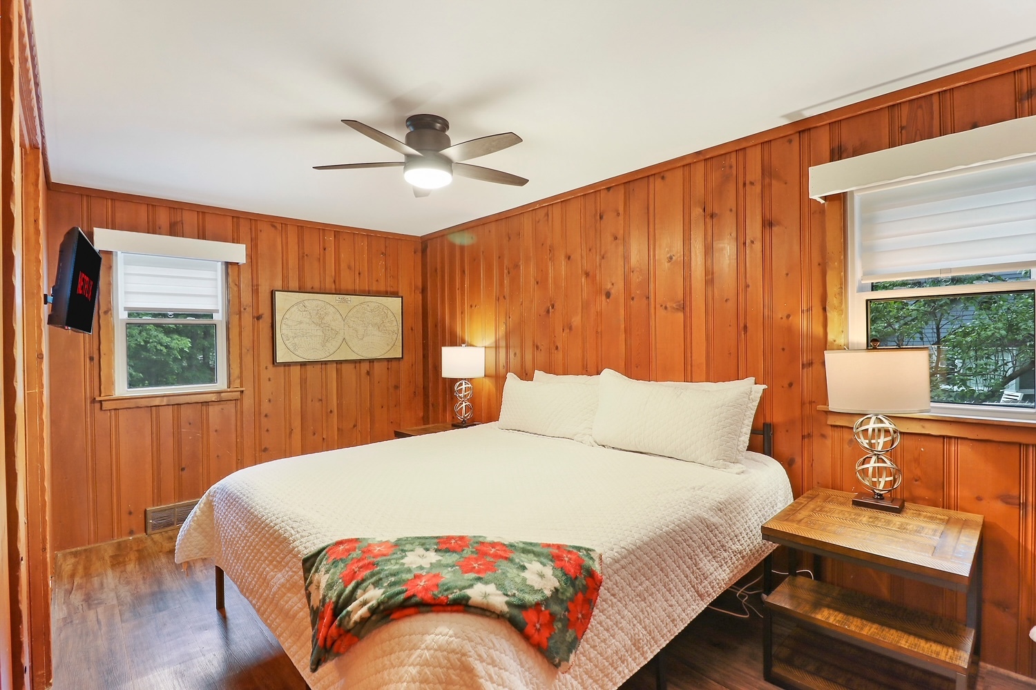 2618 Apache Trail McHenry, IL 60051 - Photo 19 of 34 a bedroom with a bed and wooden floor