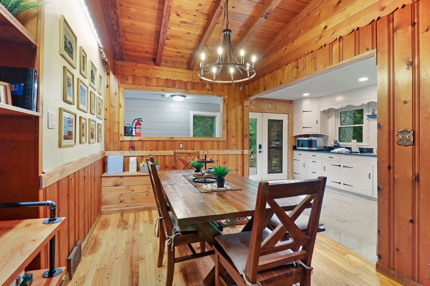 2618 Apache Trail McHenry, IL 60051 - Photo 10 of 34 a dining room with furniture and a kitchen view