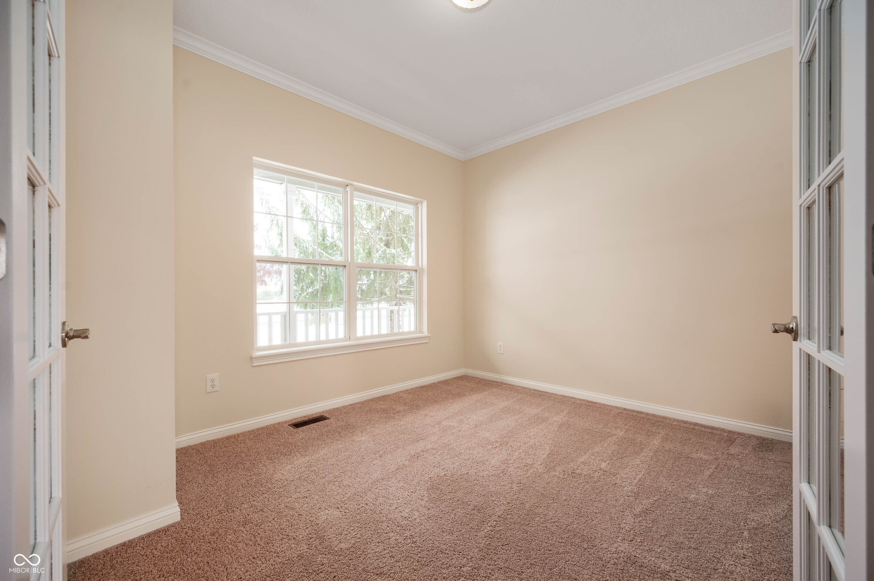 2650 South Parkview Drive New Palestine, IN 46163 - Photo 23 of 41