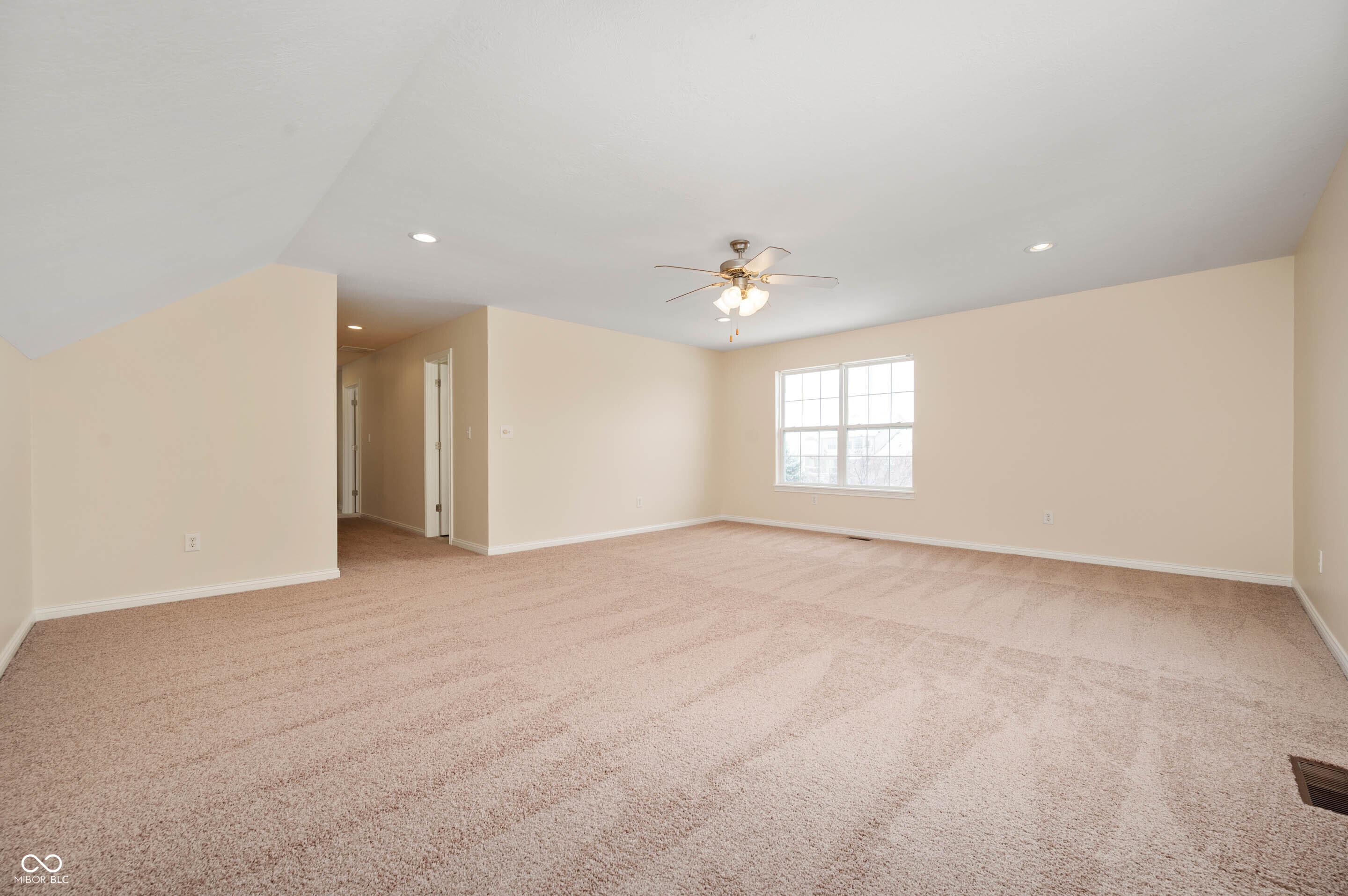 2650 South Parkview Drive New Palestine, IN 46163 - Photo 35 of 41