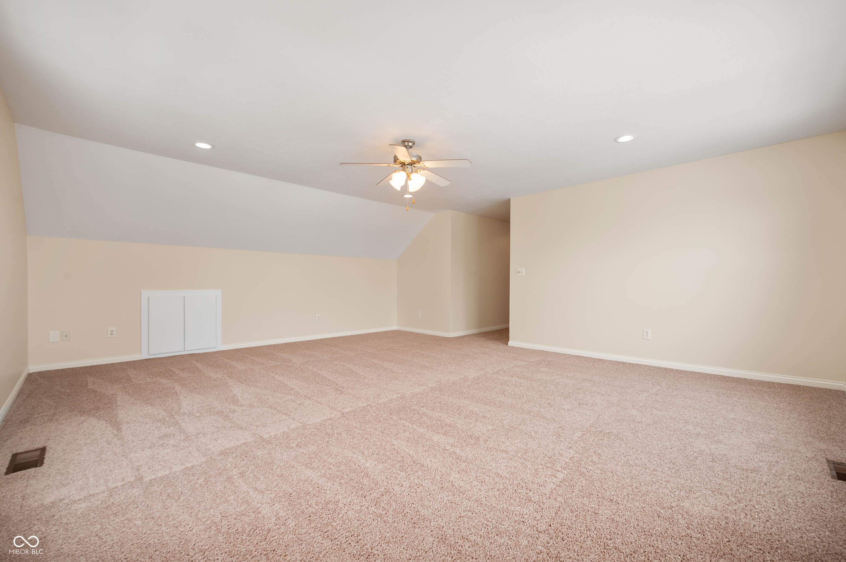 2650 South Parkview Drive New Palestine, IN 46163 - Photo 36 of 41