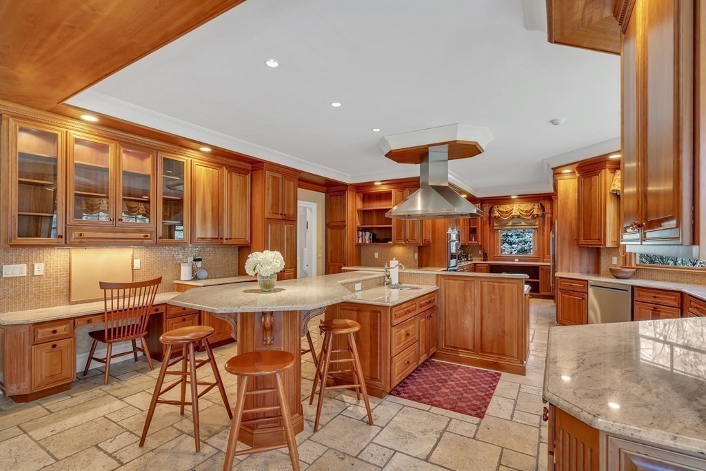 32 Skyview Lane Sudbury, MA 01776 - Photo 13 of 40