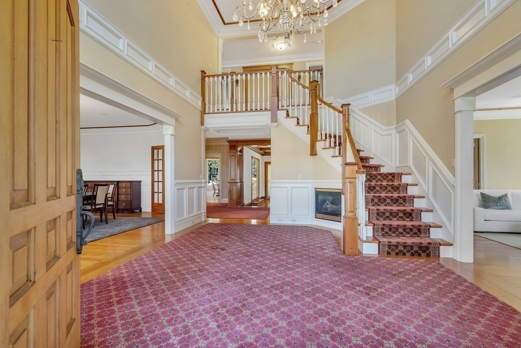 32 Skyview Lane Sudbury, MA 01776 - Photo 3 of 40