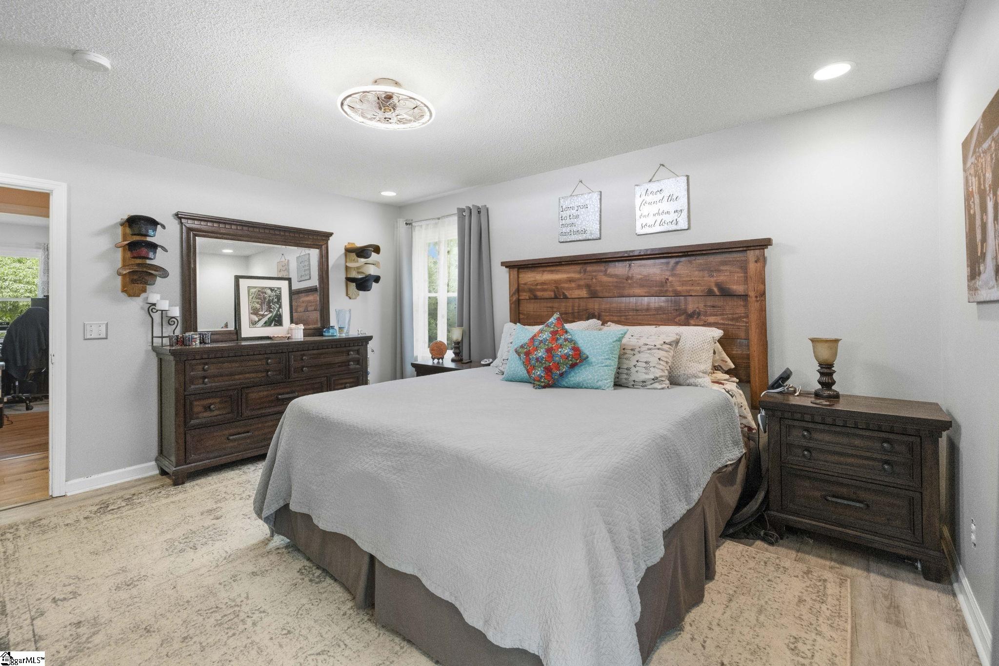 7446 Neely Ferry Road Laurens, SC 29360 - Photo 22 of 42 Gallery Image 22
