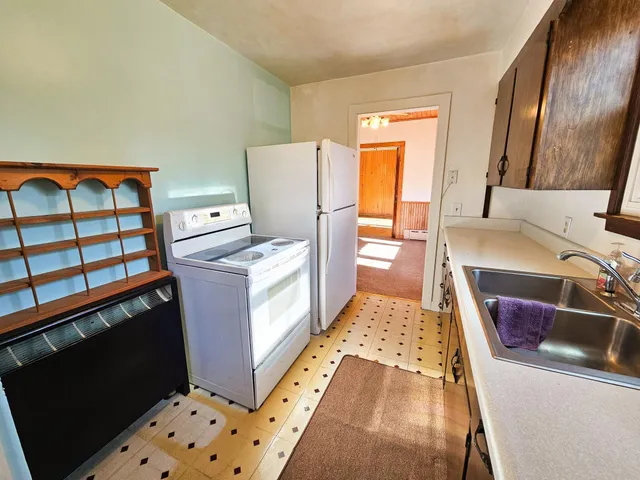 $109,000 | 526 South Minnesota Street, Redwood Falls, MN 56283