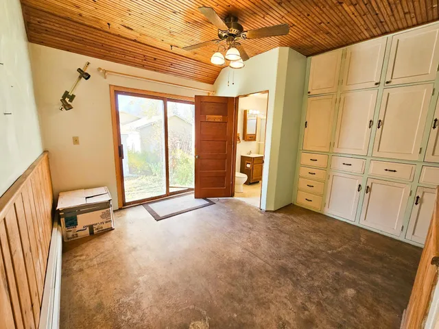 $109,000 | 526 South Minnesota Street, Redwood Falls, MN 56283