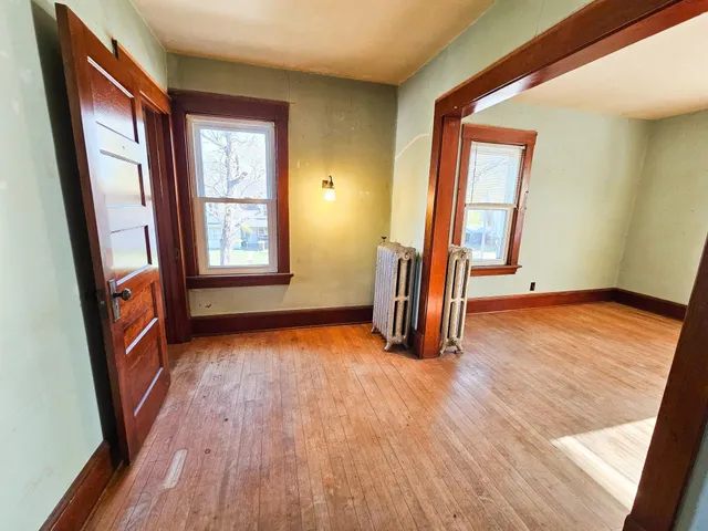 $109,000 | 526 South Minnesota Street, Redwood Falls, MN 56283