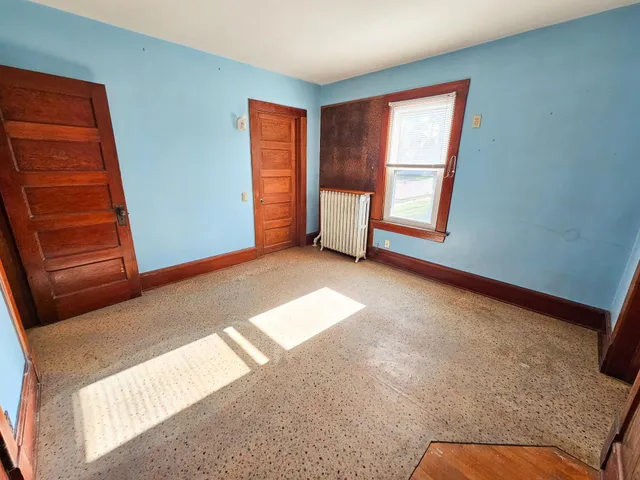 $109,000 | 526 South Minnesota Street, Redwood Falls, MN 56283