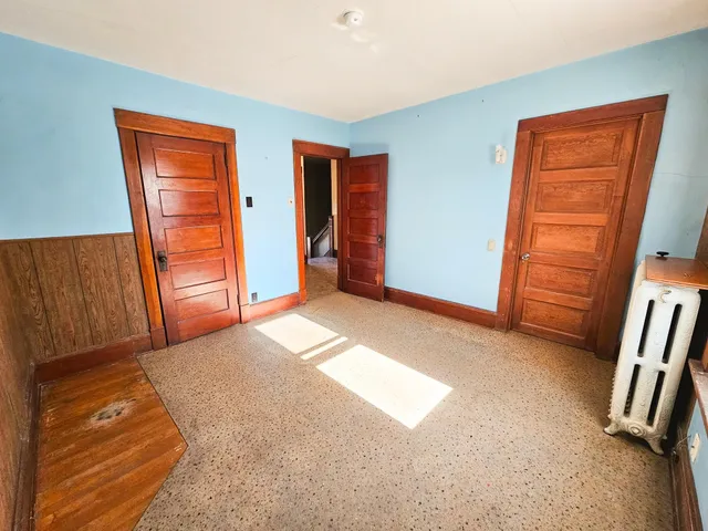 $109,000 | 526 South Minnesota Street, Redwood Falls, MN 56283