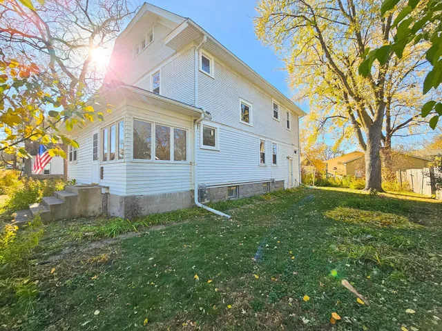 $109,000 | 526 South Minnesota Street, Redwood Falls, MN 56283