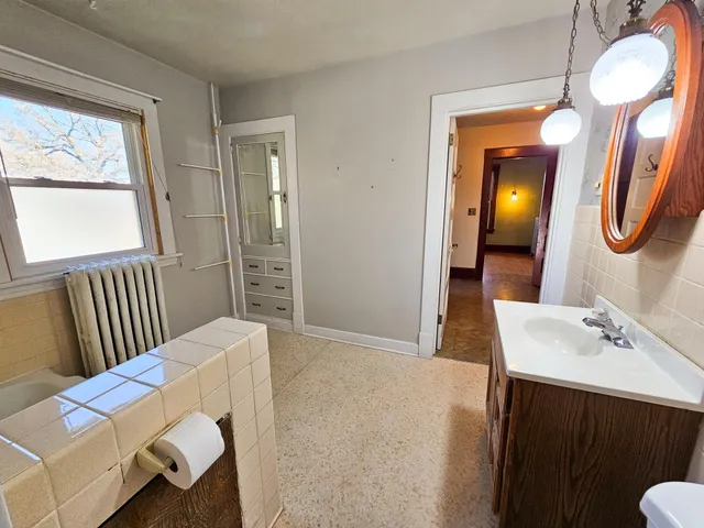 $109,000 | 526 South Minnesota Street, Redwood Falls, MN 56283