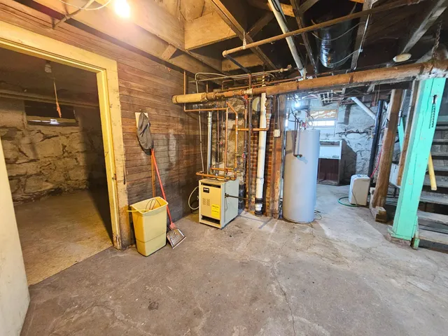 $109,000 | 526 South Minnesota Street, Redwood Falls, MN 56283