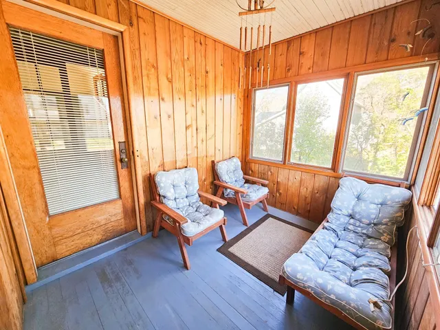 $109,000 | 526 South Minnesota Street, Redwood Falls, MN 56283