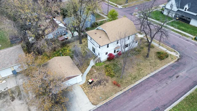 $109,000 | 526 South Minnesota Street, Redwood Falls, MN 56283