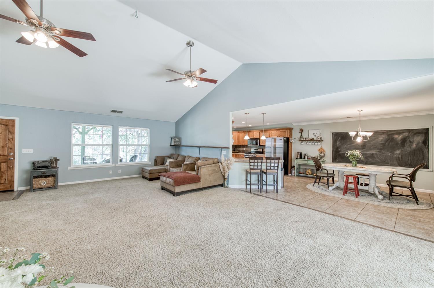 6844 Rodeo Drive Sanger, CA 93657 - Photo 12 of 50 Gallery Image 12