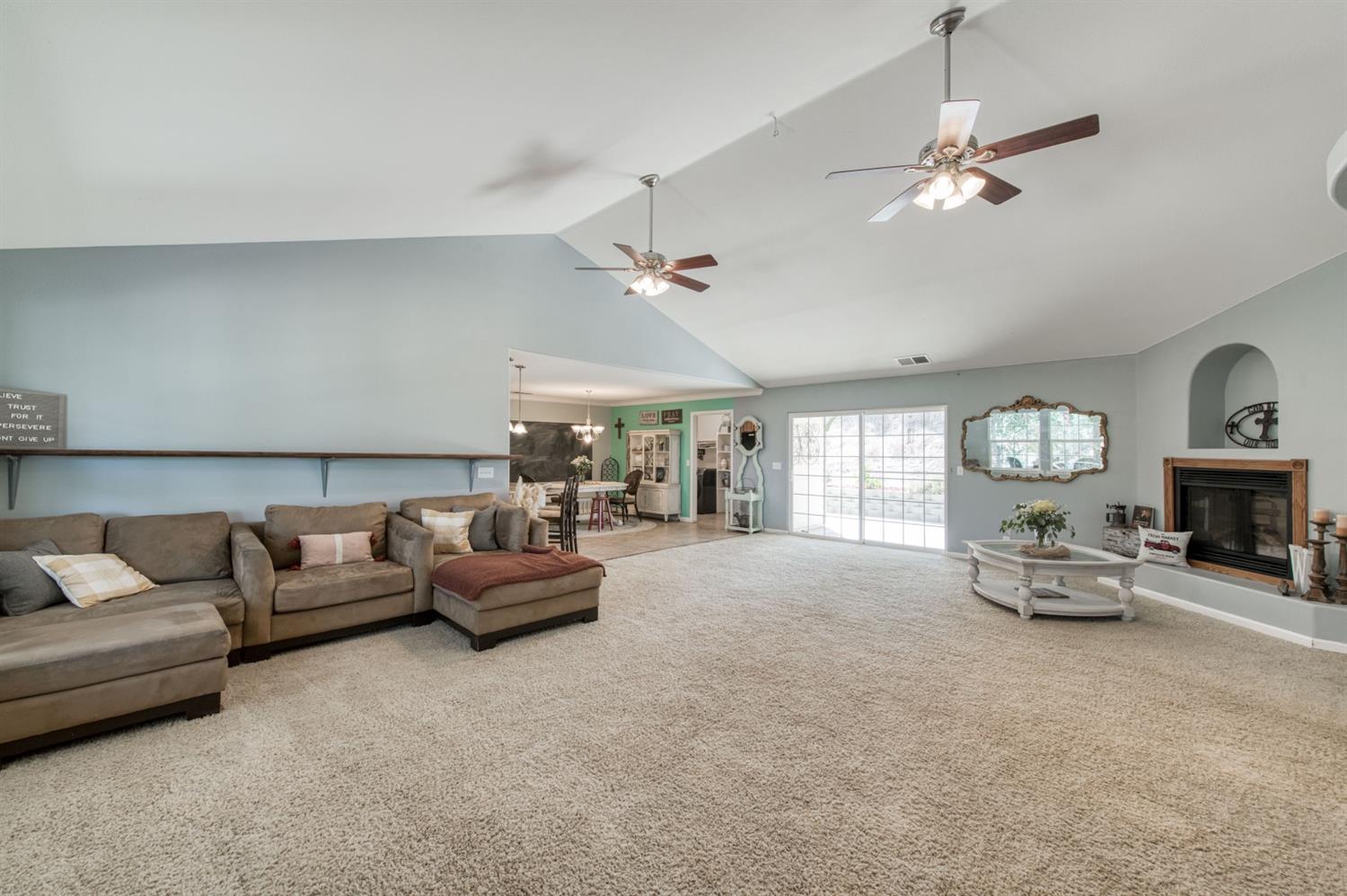 6844 Rodeo Drive Sanger, CA 93657 - Photo 13 of 50 Gallery Image 13