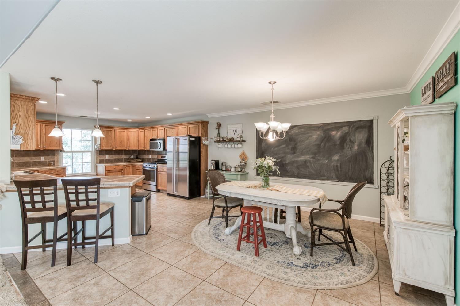 6844 Rodeo Drive Sanger, CA 93657 - Photo 15 of 50 Gallery Image 15