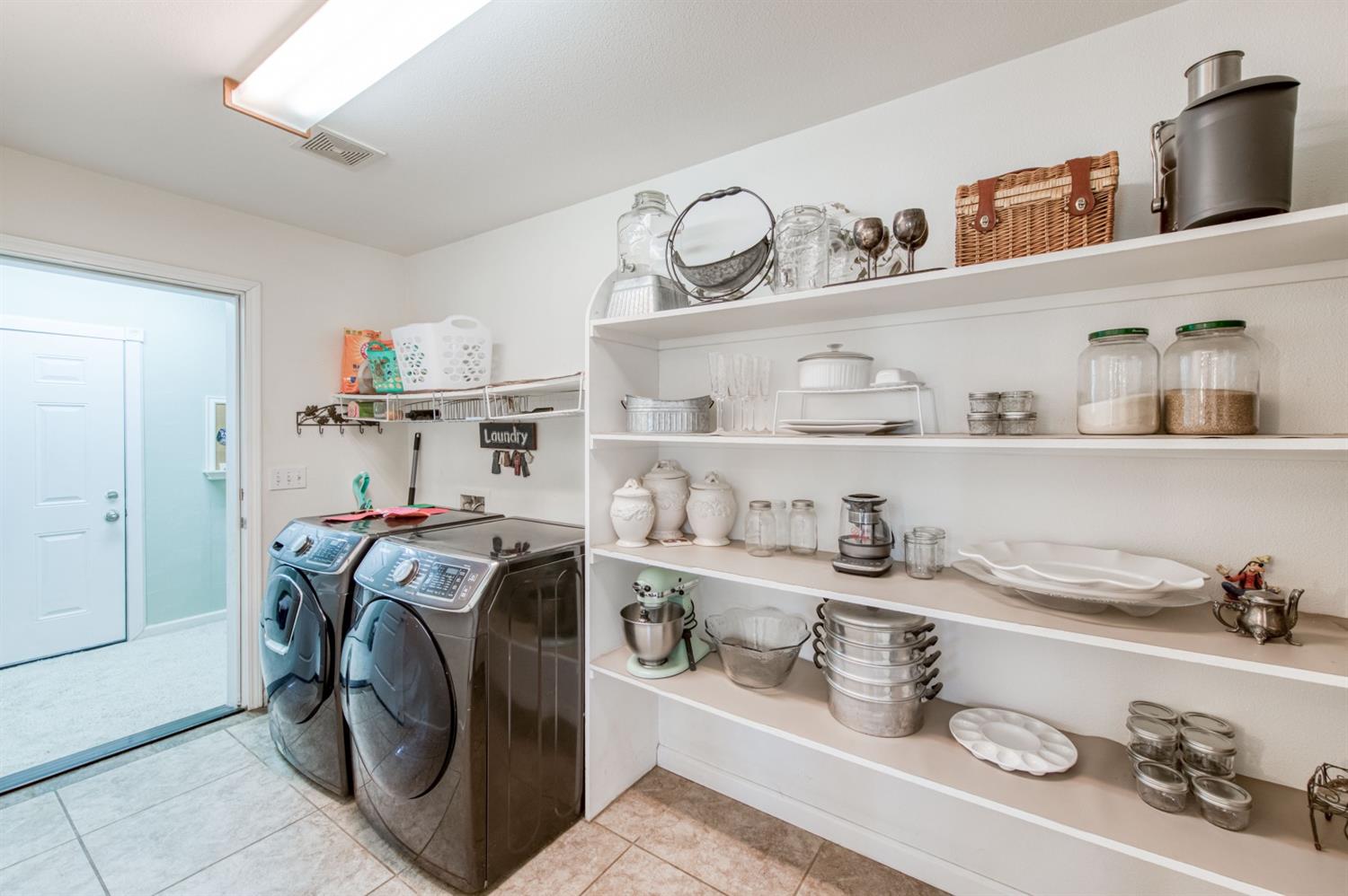 6844 Rodeo Drive Sanger, CA 93657 - Photo 18 of 50 Gallery Image 18