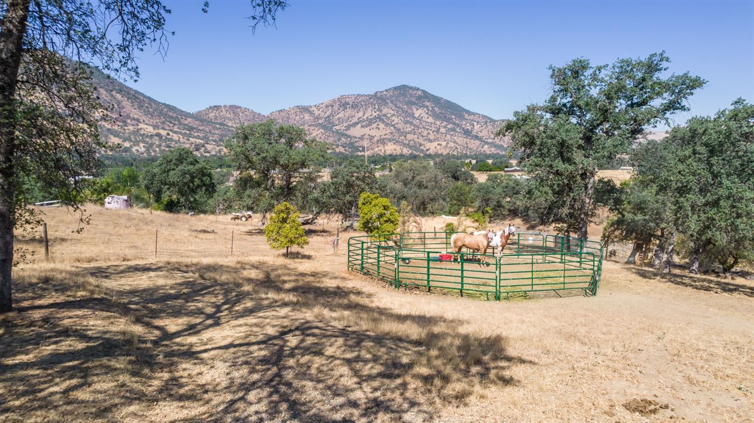 6844 Rodeo Drive Sanger, CA 93657 - Photo 43 of 50 Gallery Image 43