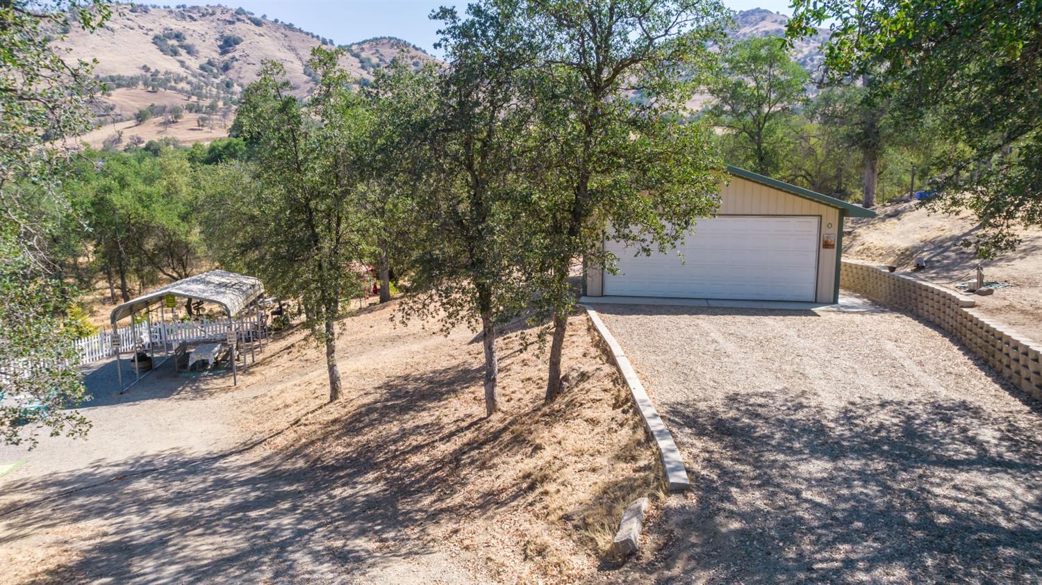 6844 Rodeo Drive Sanger, CA 93657 - Photo 44 of 50 Gallery Image 44