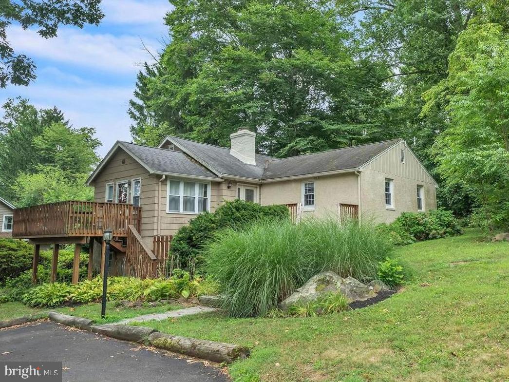 14 Chestnut Road Newtown Square, PA 19073 - Photo 1 of 33 Gallery Image 1