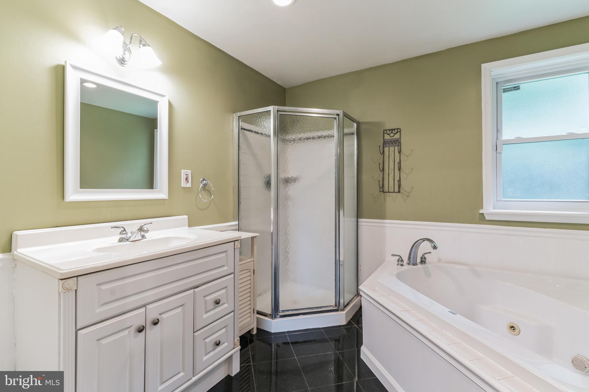 14 Chestnut Road Newtown Square, PA 19073 - Photo 17 of 33 Gallery Image 17