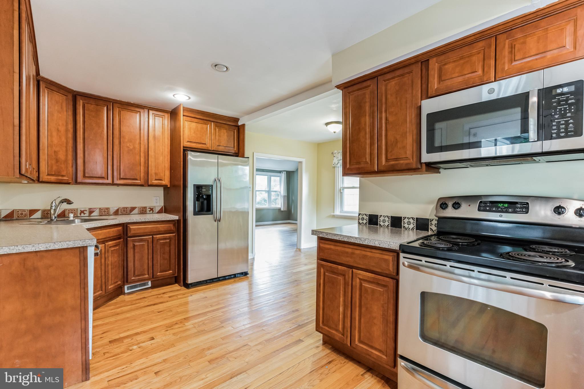 14 Chestnut Road Newtown Square, PA 19073 - Photo 2 of 33 Gallery Image 2