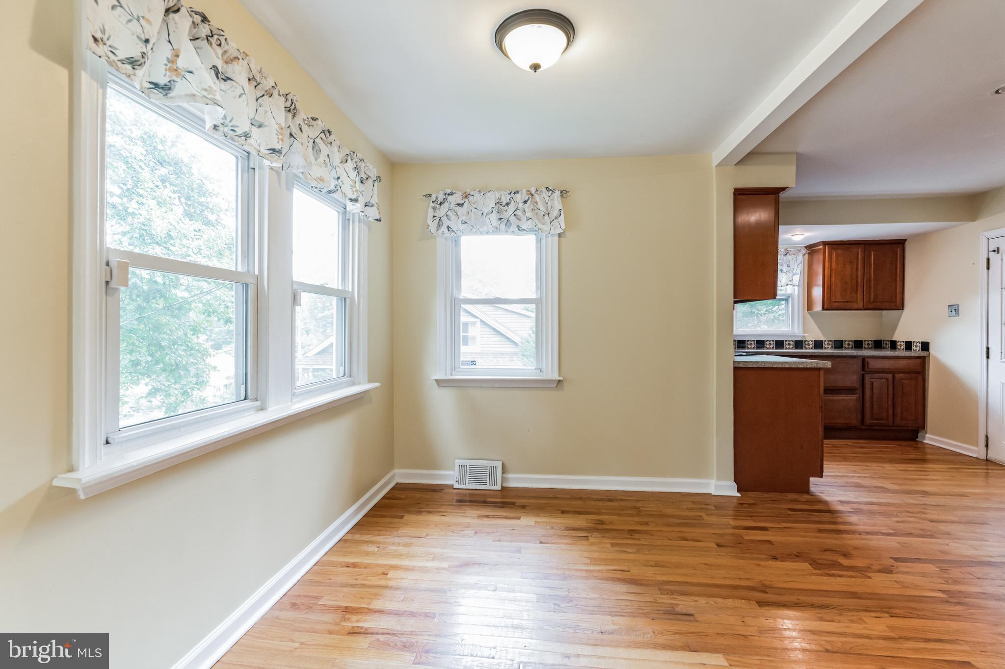 14 Chestnut Road Newtown Square, PA 19073 - Photo 6 of 33 Gallery Image 6
