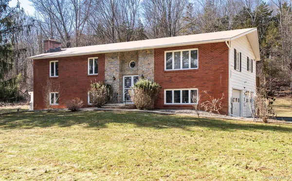 $619,000 | 7 Finnish Lane, LaGrangeville, NY 12540