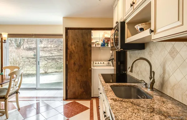 $619,000 | 7 Finnish Lane, LaGrangeville, NY 12540