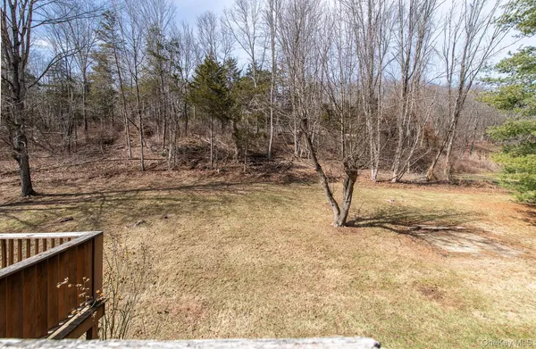 $619,000 | 7 Finnish Lane, LaGrangeville, NY 12540