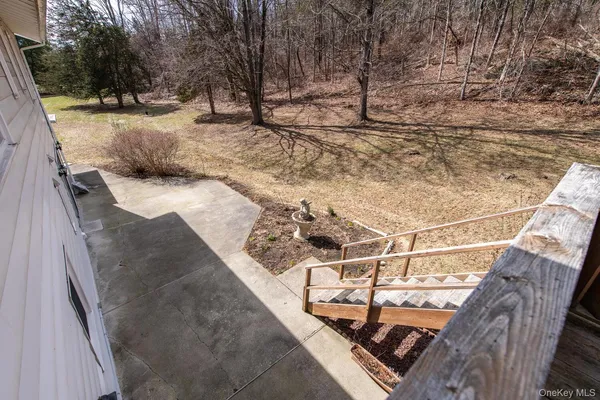 $619,000 | 7 Finnish Lane, LaGrangeville, NY 12540
