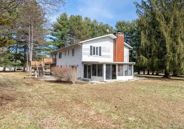 $619,000 | 7 Finnish Lane, LaGrangeville, NY 12540