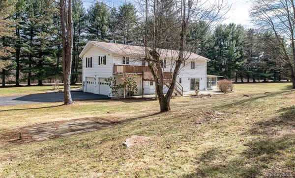 $619,000 | 7 Finnish Lane, LaGrangeville, NY 12540