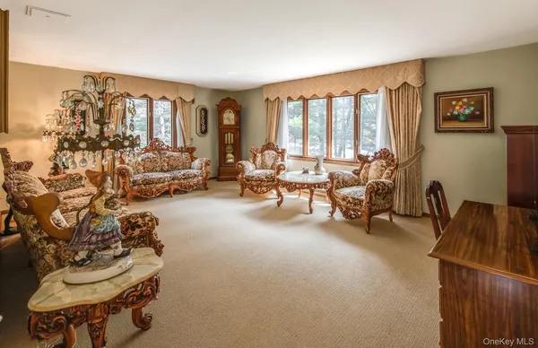 $619,000 | 7 Finnish Lane, LaGrangeville, NY 12540