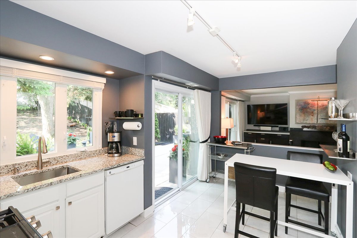 129 Regency Drive Lombard, IL 60148 - Photo 16 of 58