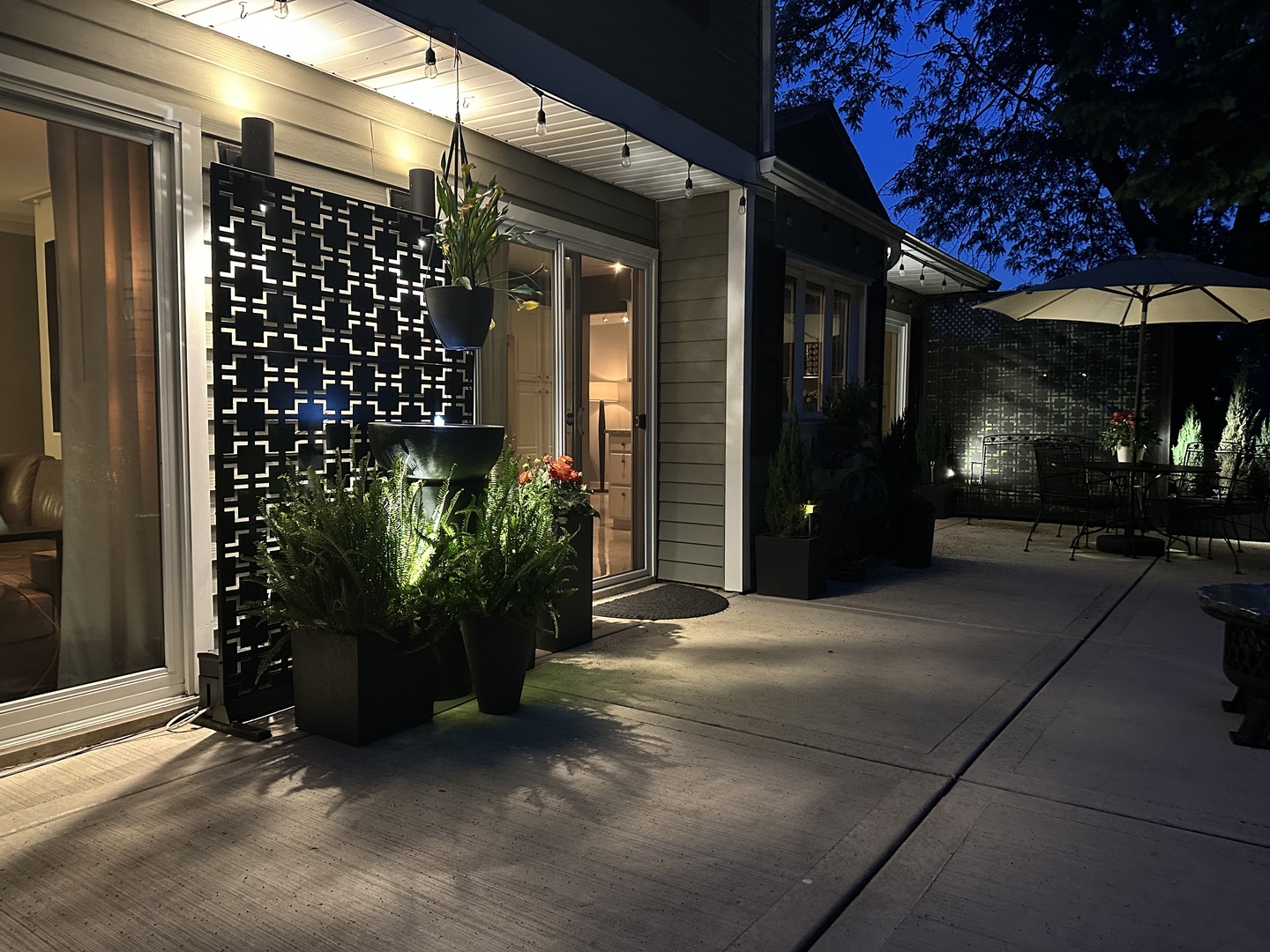 129 Regency Drive Lombard, IL 60148 - Photo 46 of 58 a view of a building with potted plants