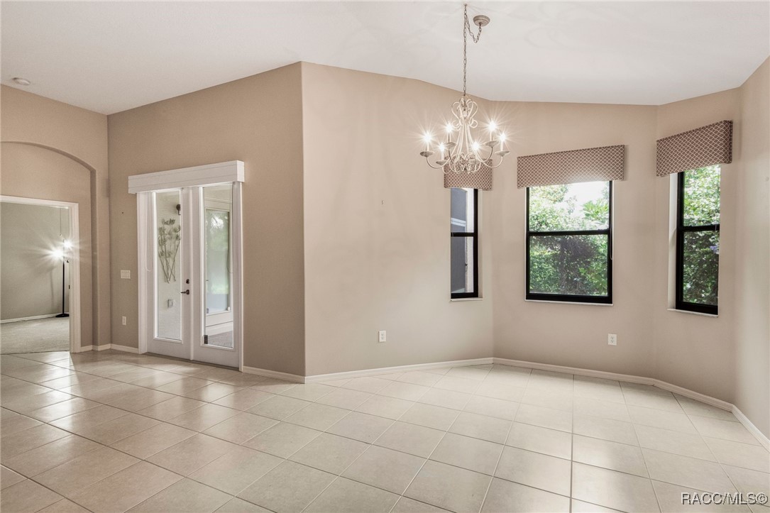 1052 West Diamond Shore Loop Hernando, FL 34442 - Photo 8 of 45