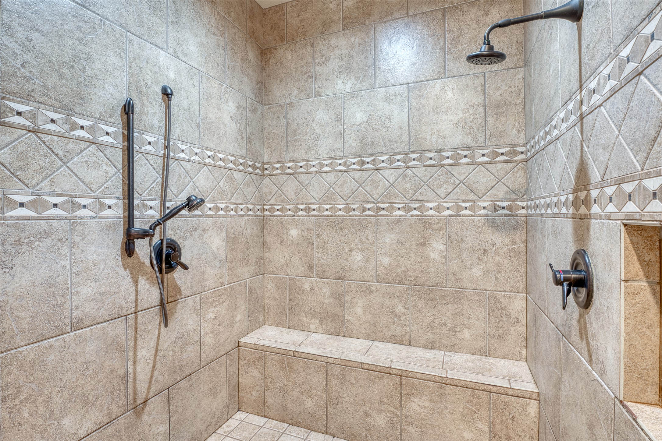 114 Preston Trail Meadowlakes, TX 78654 - Photo 14 of 23 a bathroom with a shower
