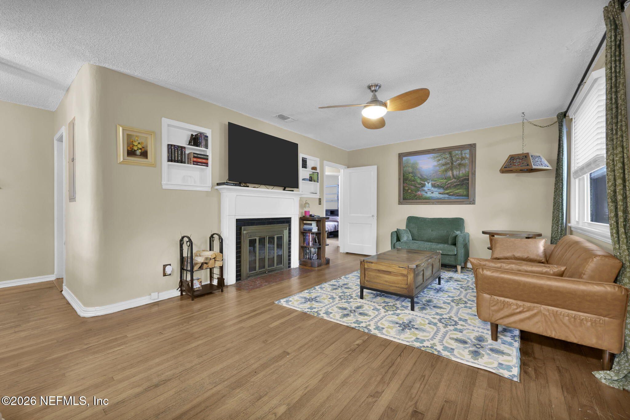 1521 Charon Road Jacksonville, FL 32205 - Photo 6 of 18 Living Room