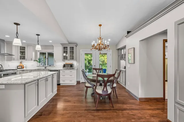 $574,900 | 3556 West Grand Meadows Drive, Appleton, WI 54914