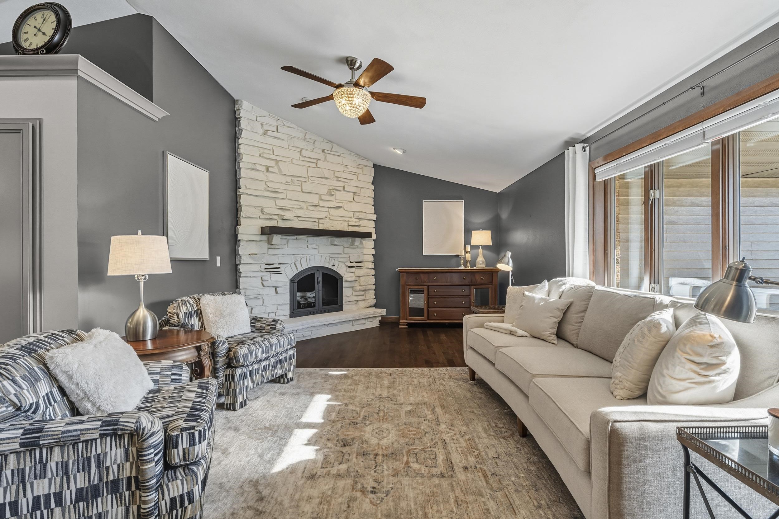 3556 West Grand Meadows Drive Appleton, WI 54914 - Photo 17 of 44