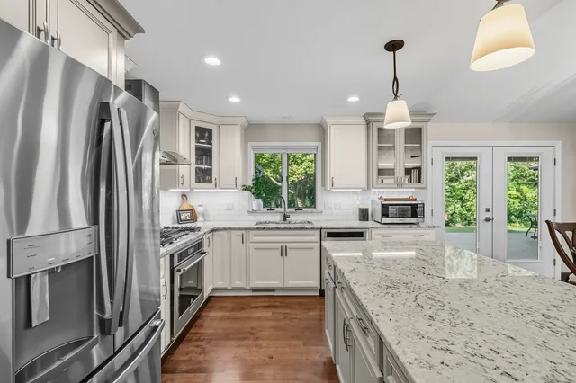 $574,900 | 3556 West Grand Meadows Drive, Appleton, WI 54914