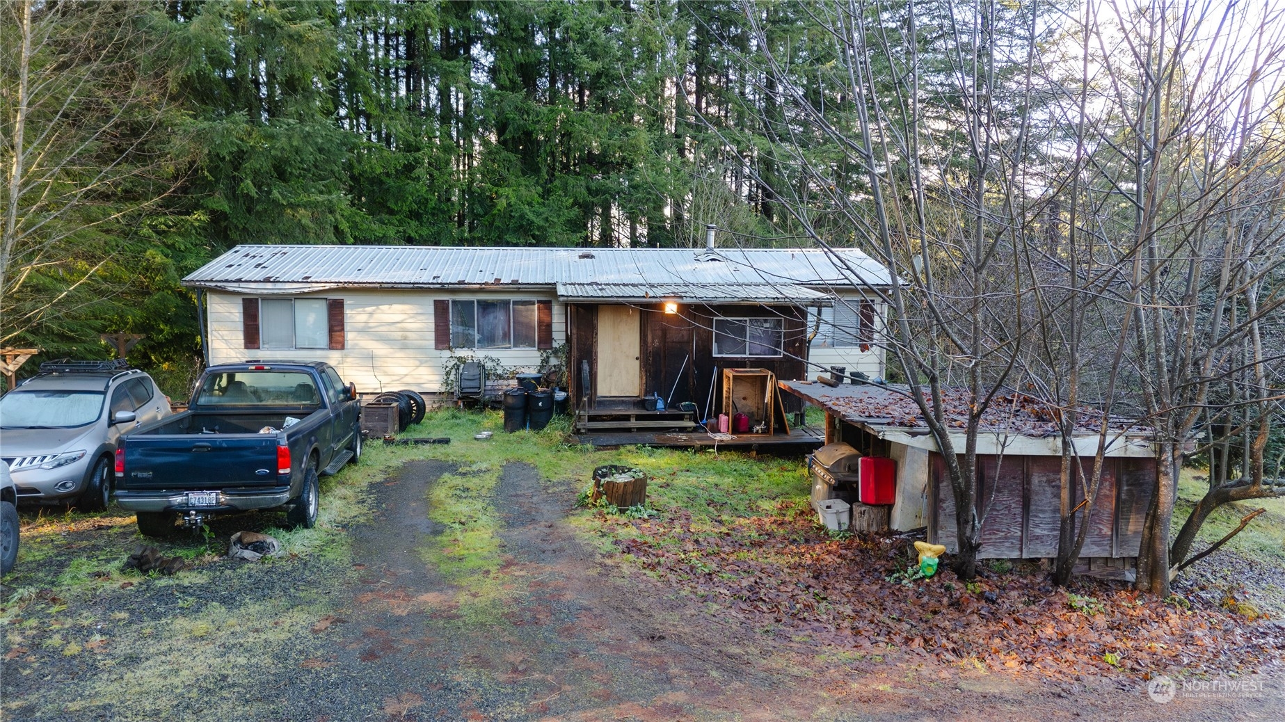 225 Magnus Road Onalaska, WA 98570 - Photo 4 of 35 Gallery Image 4