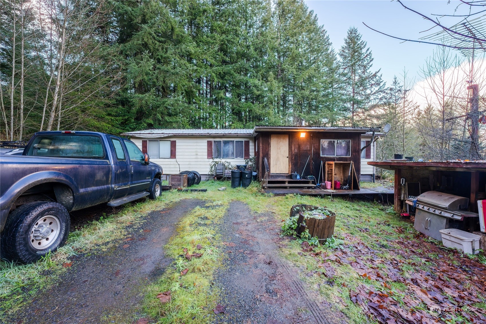 225 Magnus Road Onalaska, WA 98570 - Photo 5 of 35 Gallery Image 5