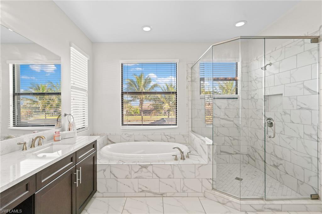 4205 Amelia Way Naples, FL 34119 - Photo 28 of 50