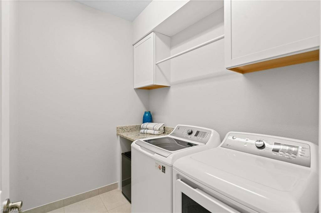 4205 Amelia Way Naples, FL 34119 - Photo 41 of 50